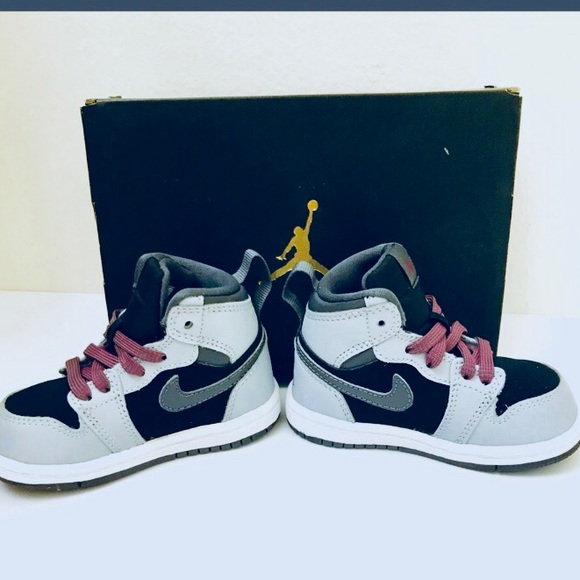 NIKE Toddler Jordan Retro 1 Basketball Shoes - Picture 4 of 8